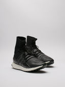 Sneaker alte Y-3 nere vista di tre quarti