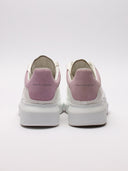 Retro sneakers con dettagli rosa 