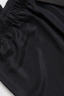 Dettaglio strappi posteriori shorts Ann Demeulemeester