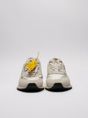Vista frontale sneaker Autry beige