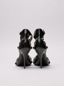 Sandali Balenciaga in pelle verniciata nera, dettaglio fibbia, tacco alto.
