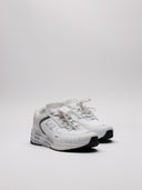 Sneaker EA7 bianche vista di tre quarti