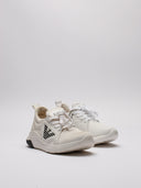 Sneaker EA7 bianche vista di tre quarti