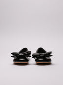 Ballerine LOEWE in vernice nera con fiocco frontale. Superfice lucida
