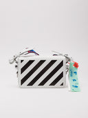Vista frontale della borsa Off-White™