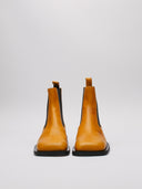 Vista frontale Chelsea boot Proenza Schouler ocra