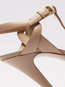 Dettaglio difetto sandali Saint Laurent